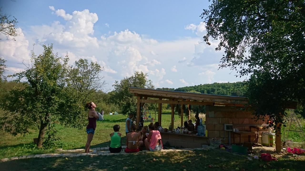 Szellos Ret Camping Balvanyos Εξωτερικό φωτογραφία