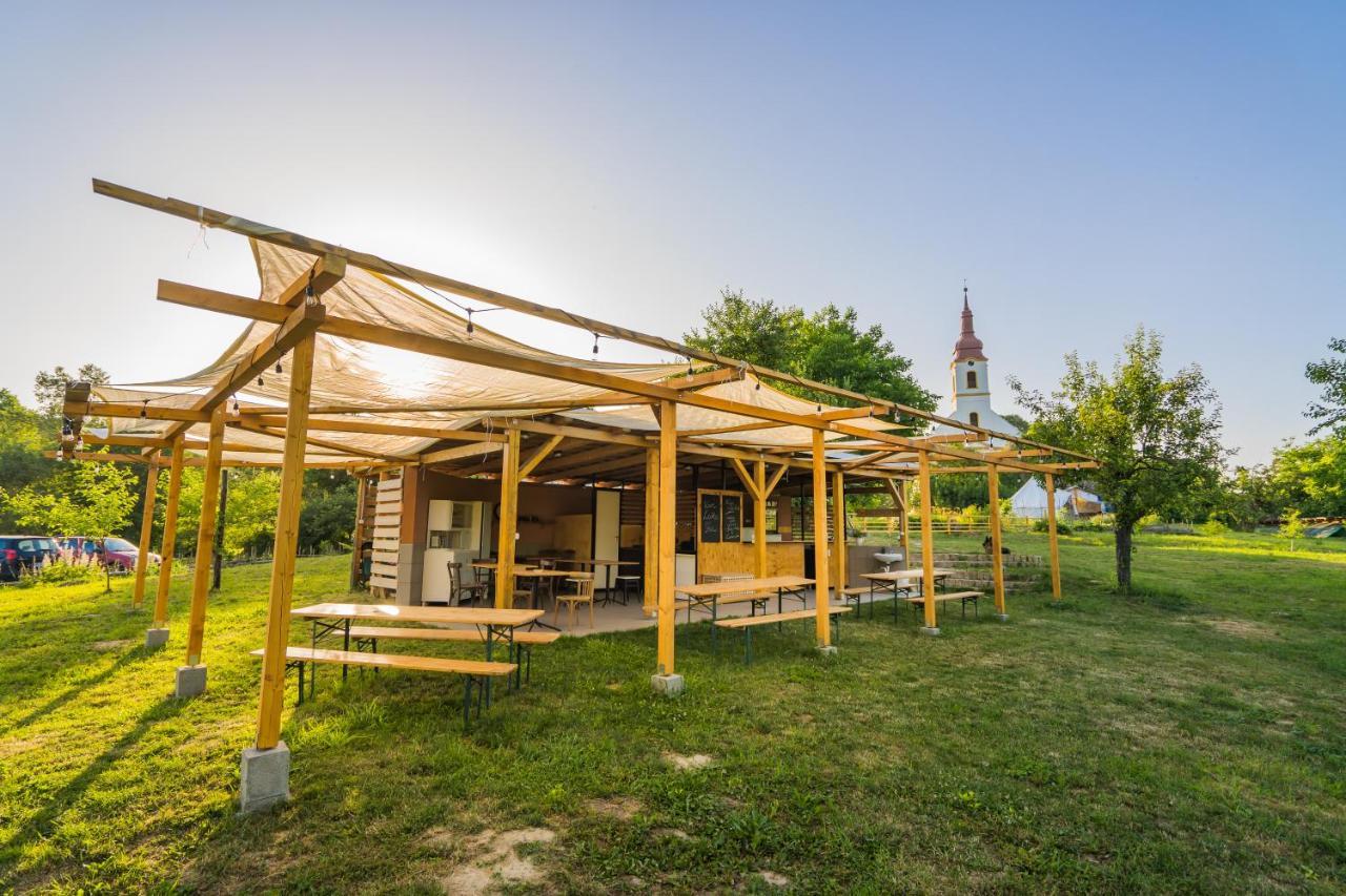 Szellos Ret Camping Balvanyos Εξωτερικό φωτογραφία